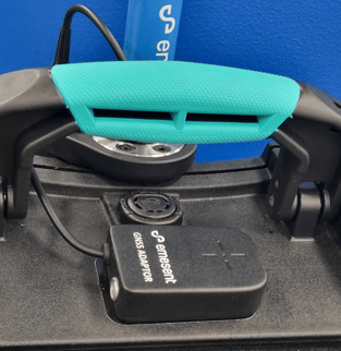 adaptor to plate